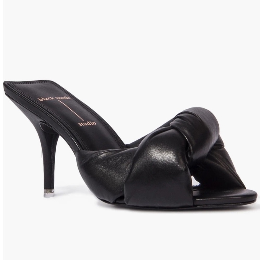 Black Suede Studio Eliza Leather Heels in Black Size 7.5